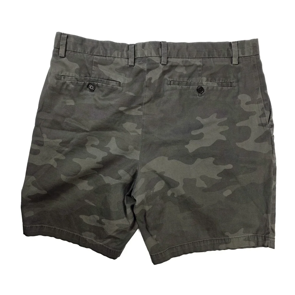 Banana Republic Aiden Green Camouflage Classic Chino Shorts Men's Size 38